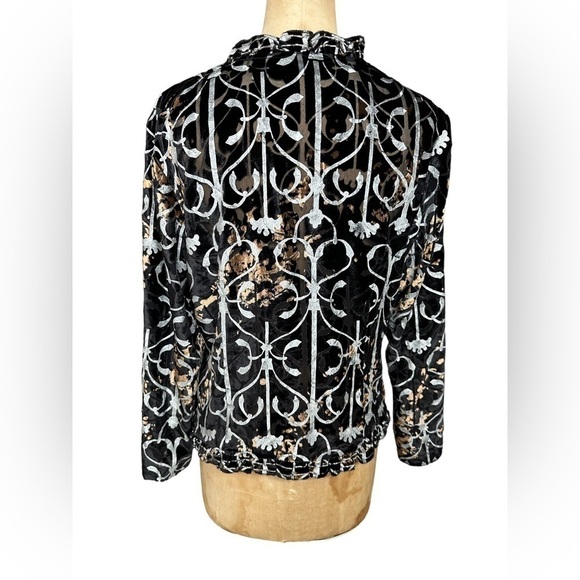 Chico’s Rayon Silk cardigan size M/1 black silver and gold - Picture 2 of 6